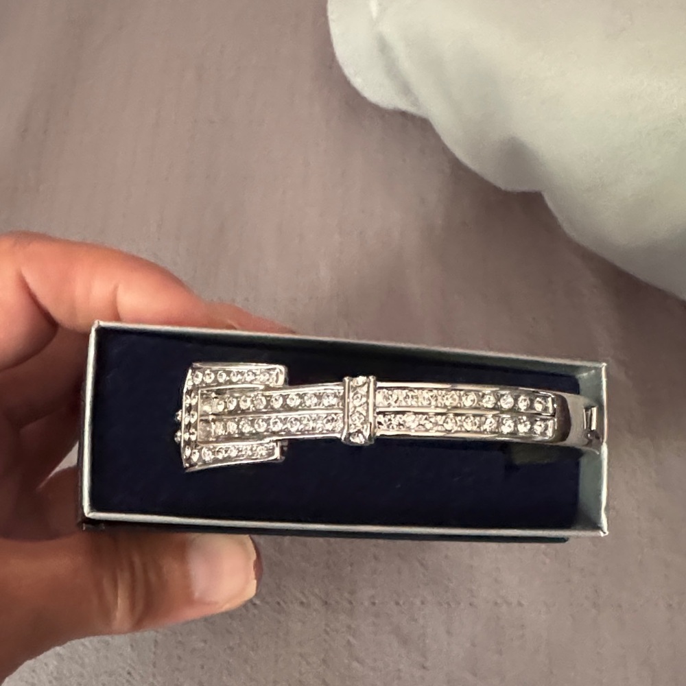 Elegant Silver Crystal Bracelet